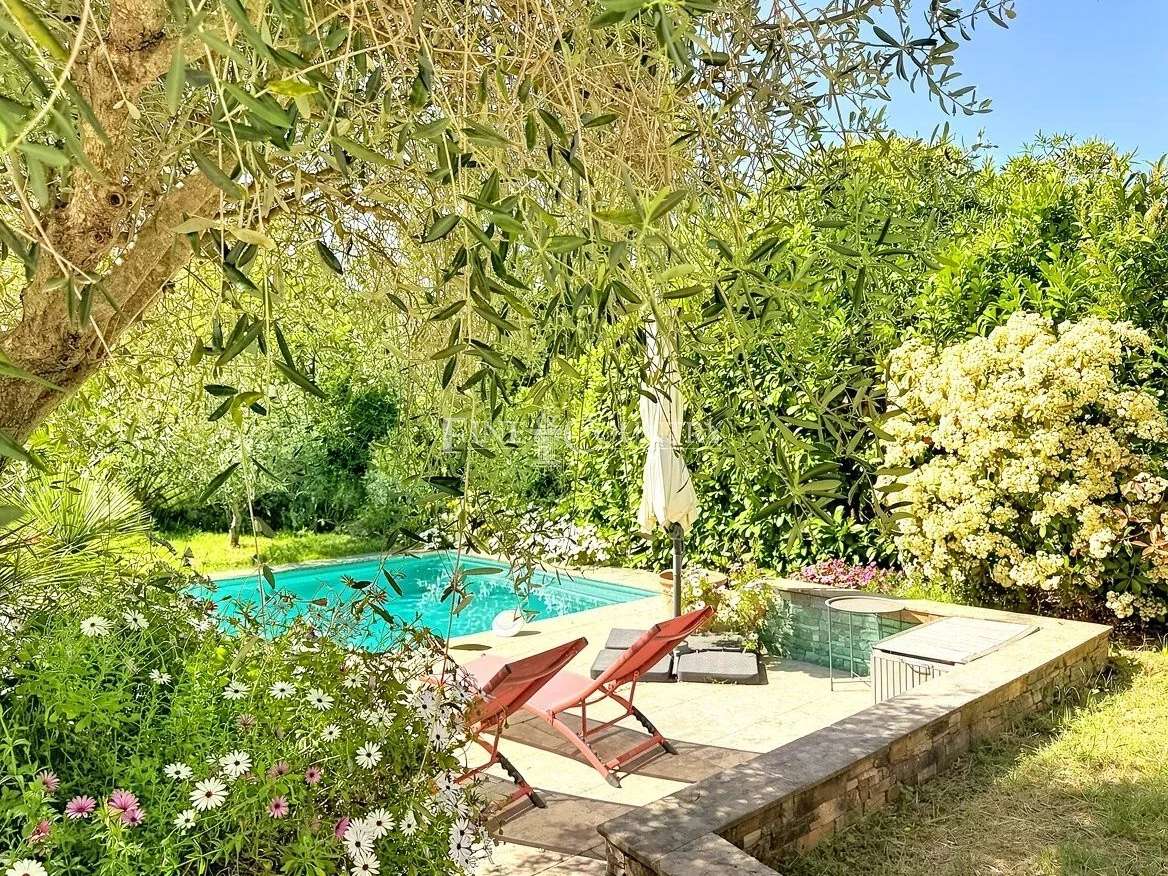 Maison Valbonne