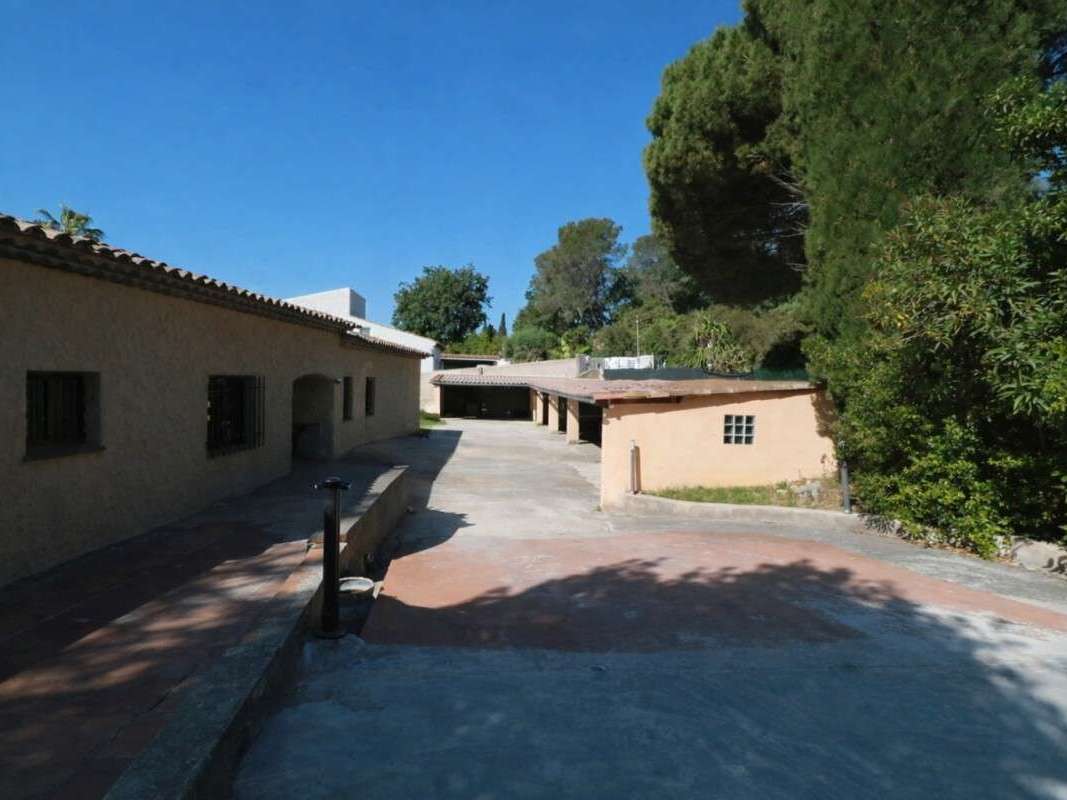 Maison Valbonne