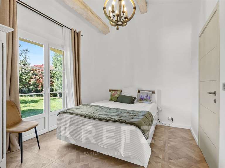 Maison Valbonne - 4 chambres - 200m²