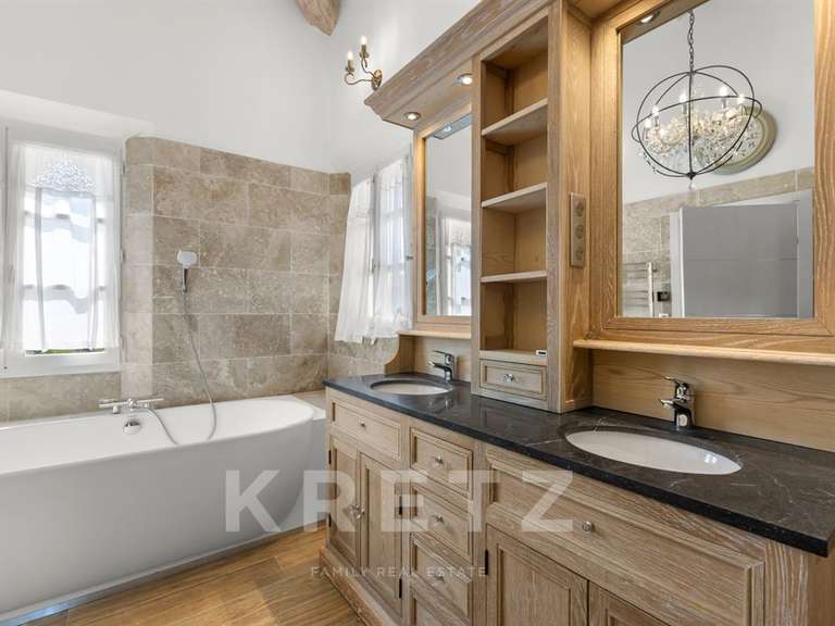 Maison Valbonne - 4 chambres - 200m²