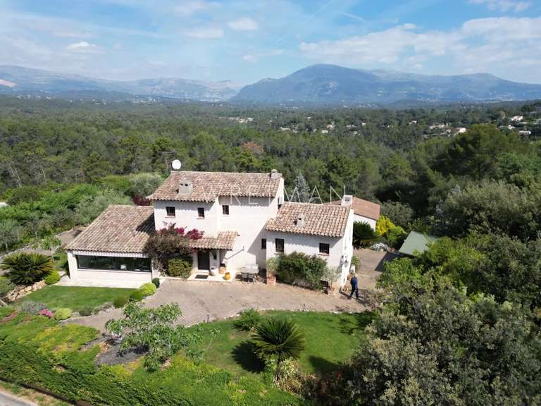 Maison Valbonne