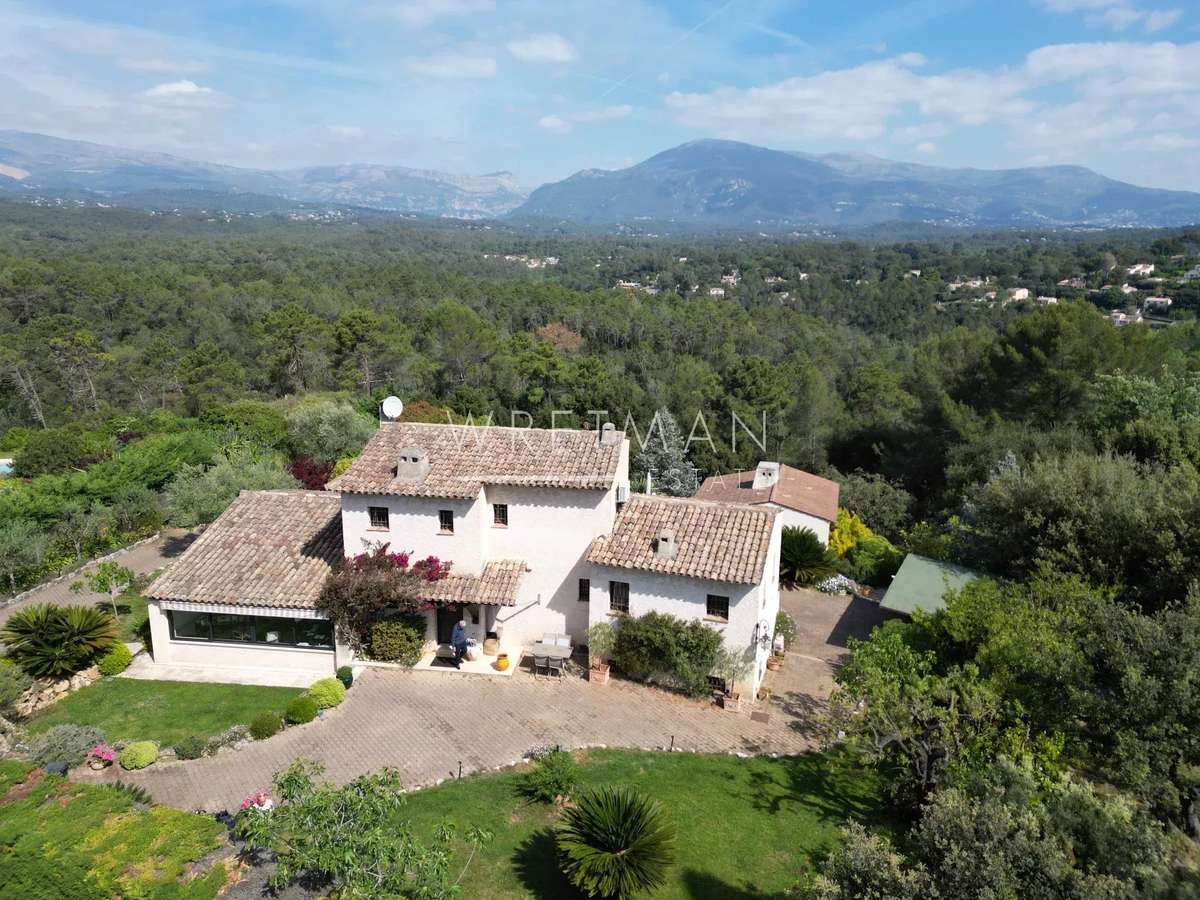 Maison Valbonne