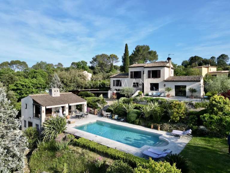 Maison Valbonne
