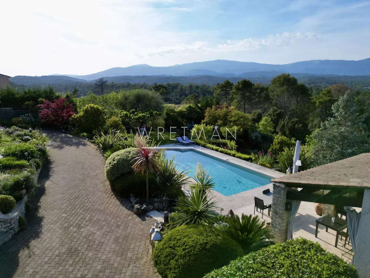 Maison Valbonne