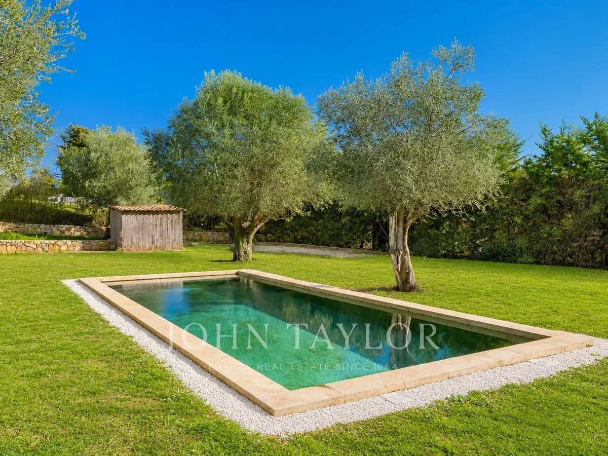 Maison Valbonne