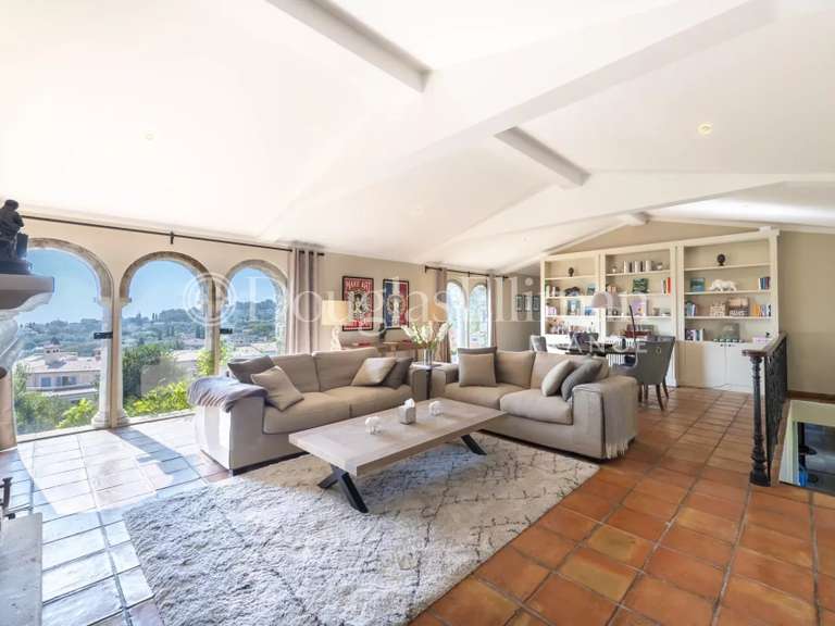 House Valbonne - 6 bedrooms - 325m²