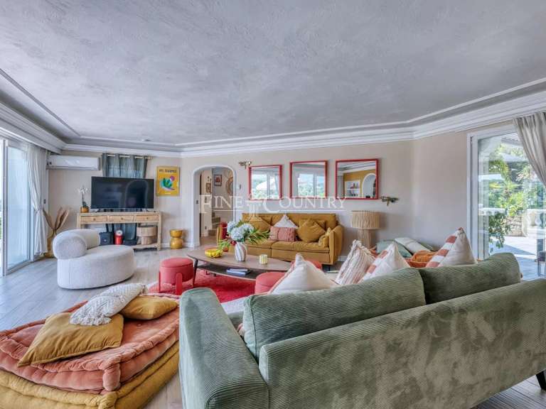 House Valbonne - 6 bedrooms - 300m²