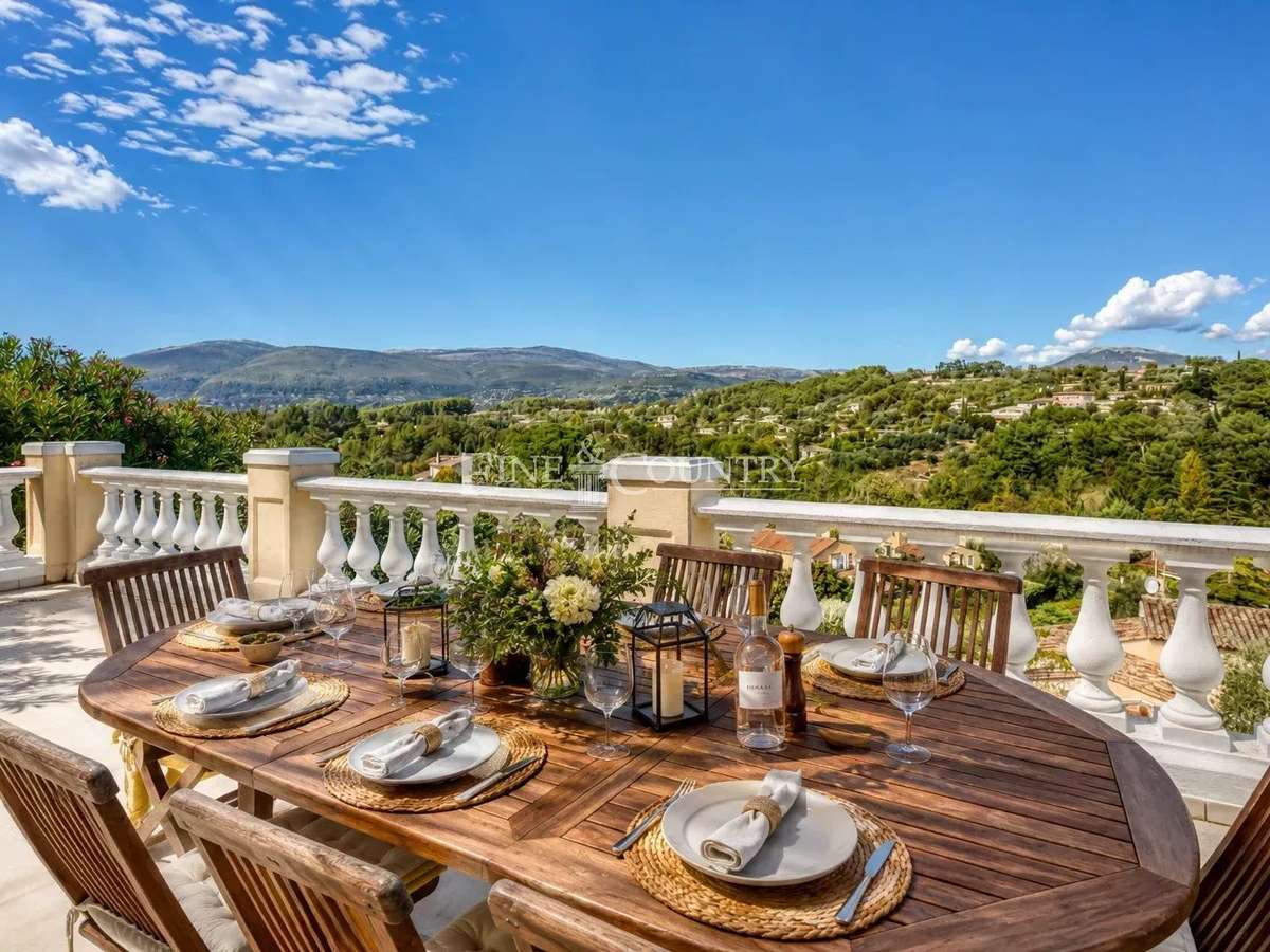 House Valbonne