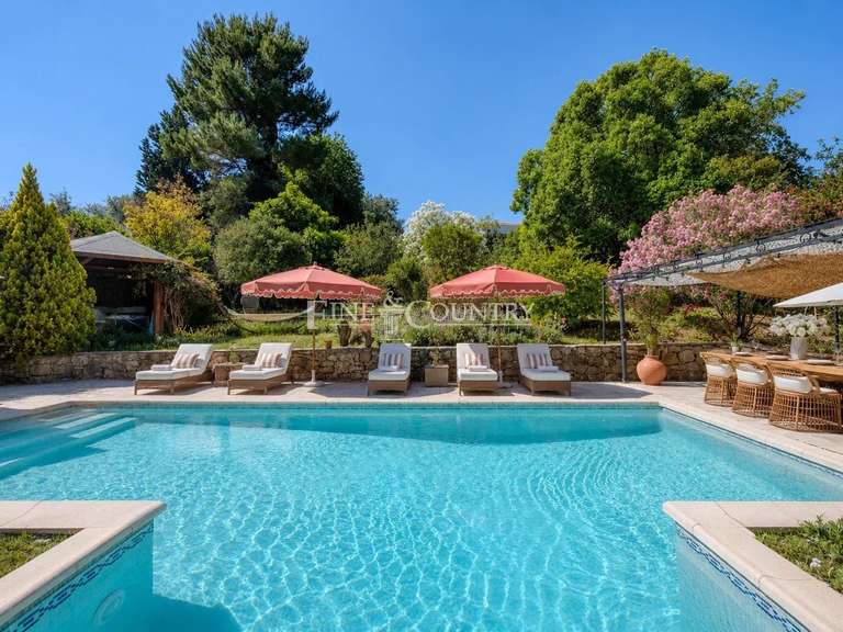 House Valbonne - 6 bedrooms - 300m²