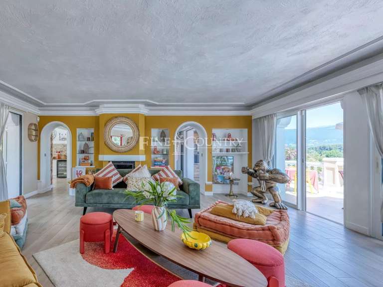 House Valbonne - 6 bedrooms - 300m²