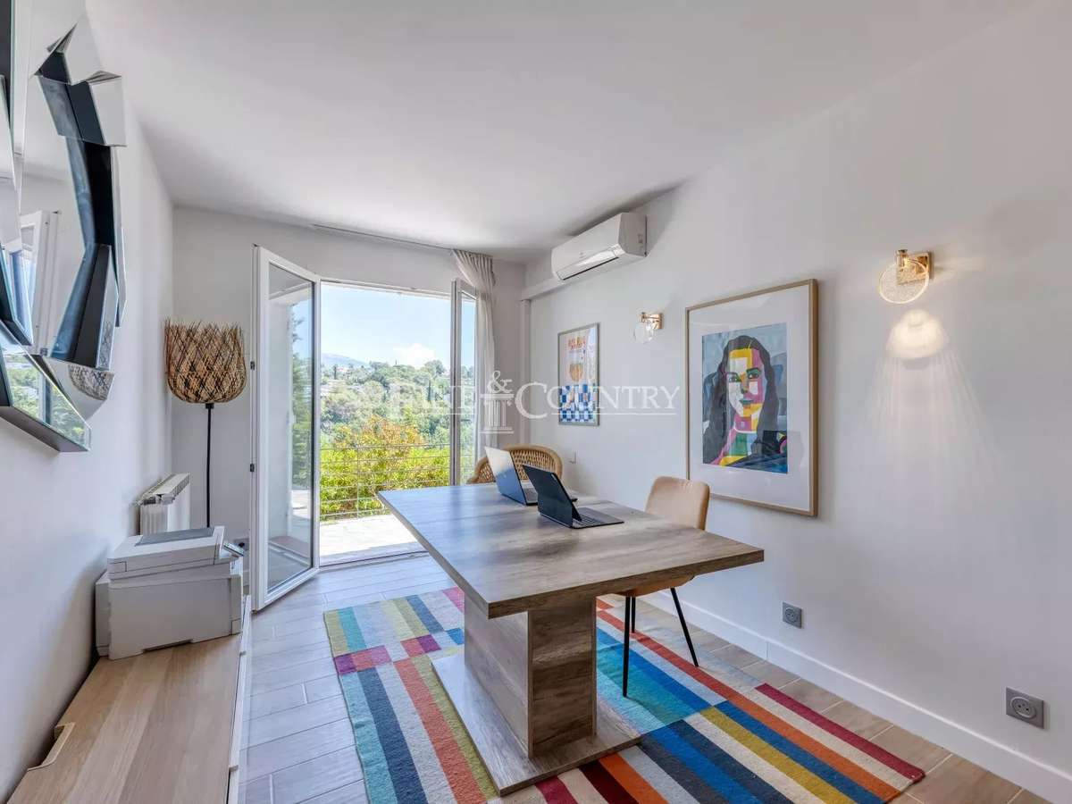 House Valbonne