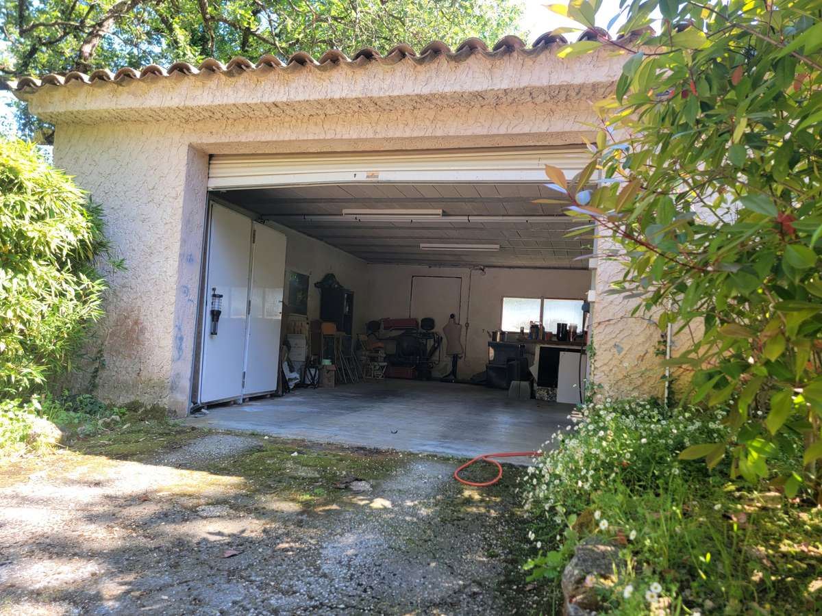 Maison Valbonne