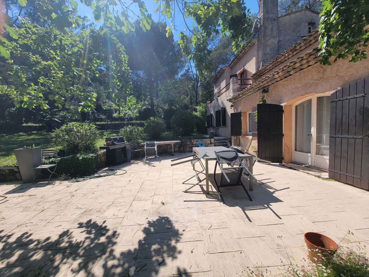 Maison Valbonne