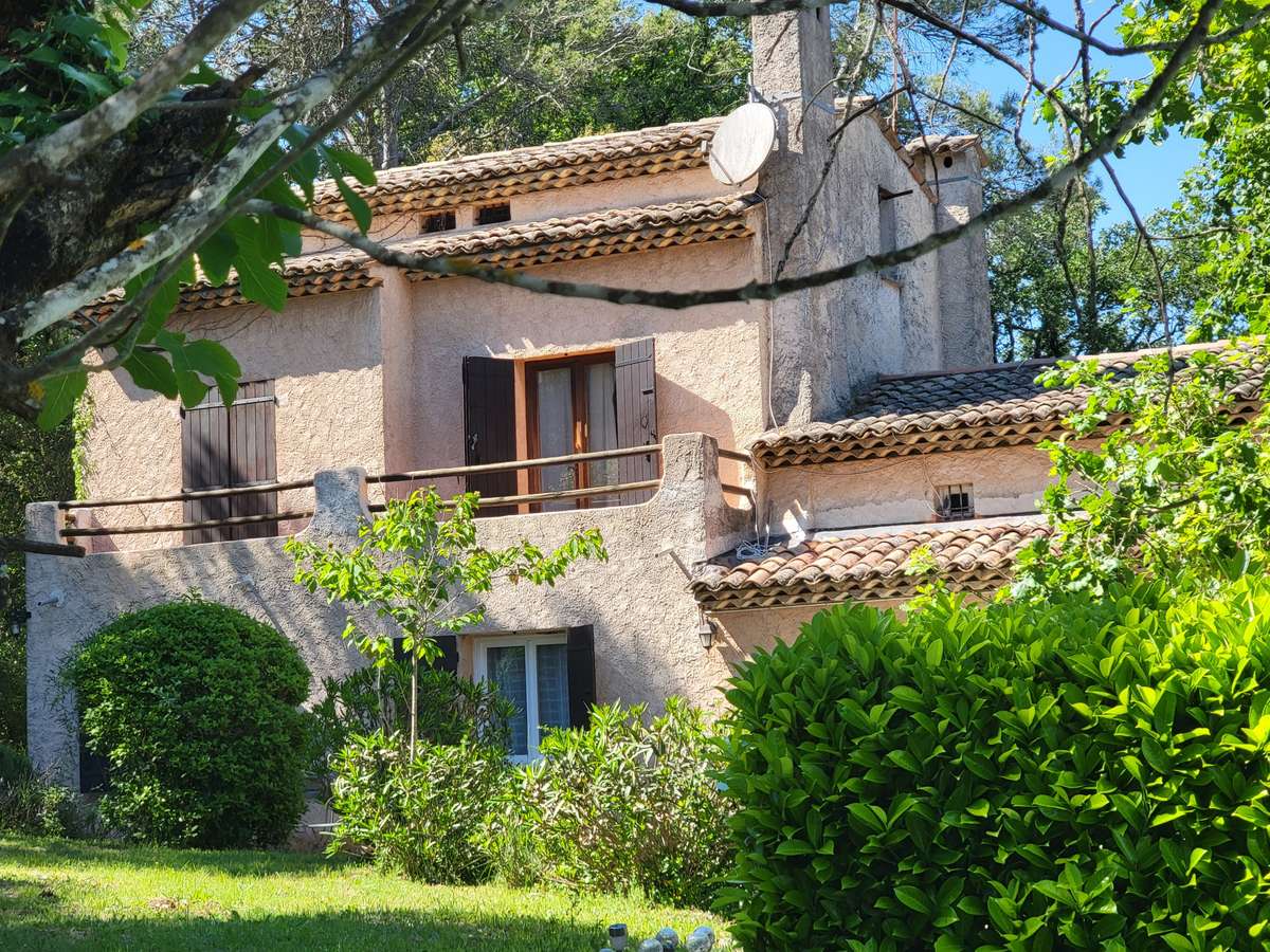 Maison Valbonne