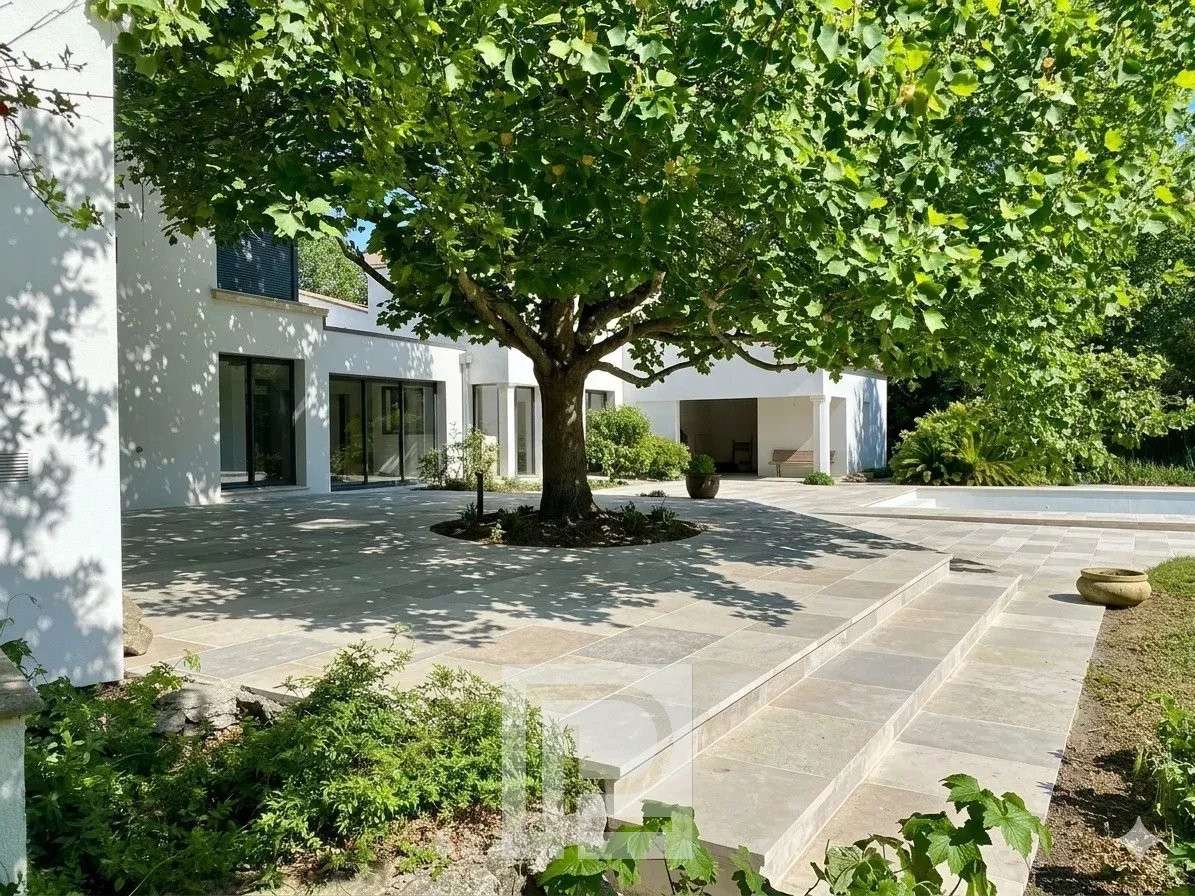 Maison Valbonne
