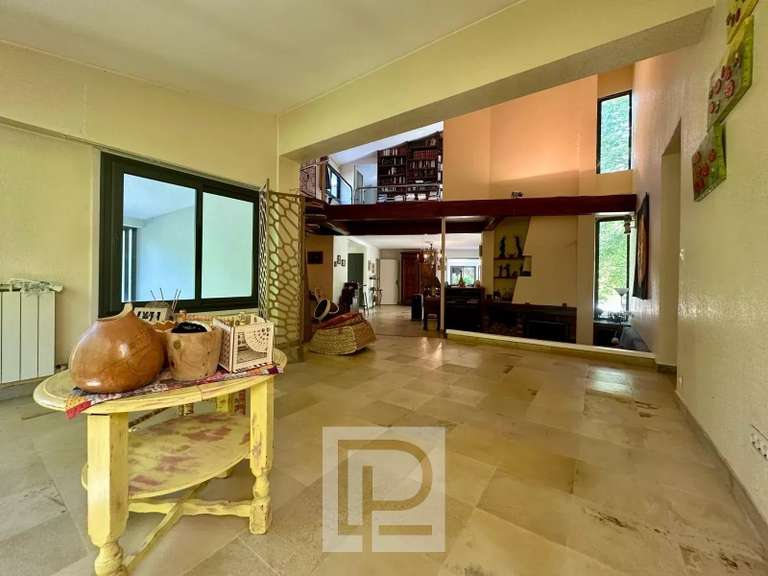 Maison Valbonne - 4 chambres - 509m²