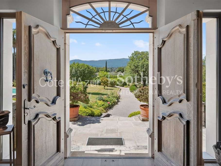 House Valbonne