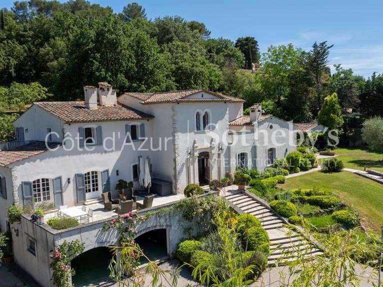 House Valbonne