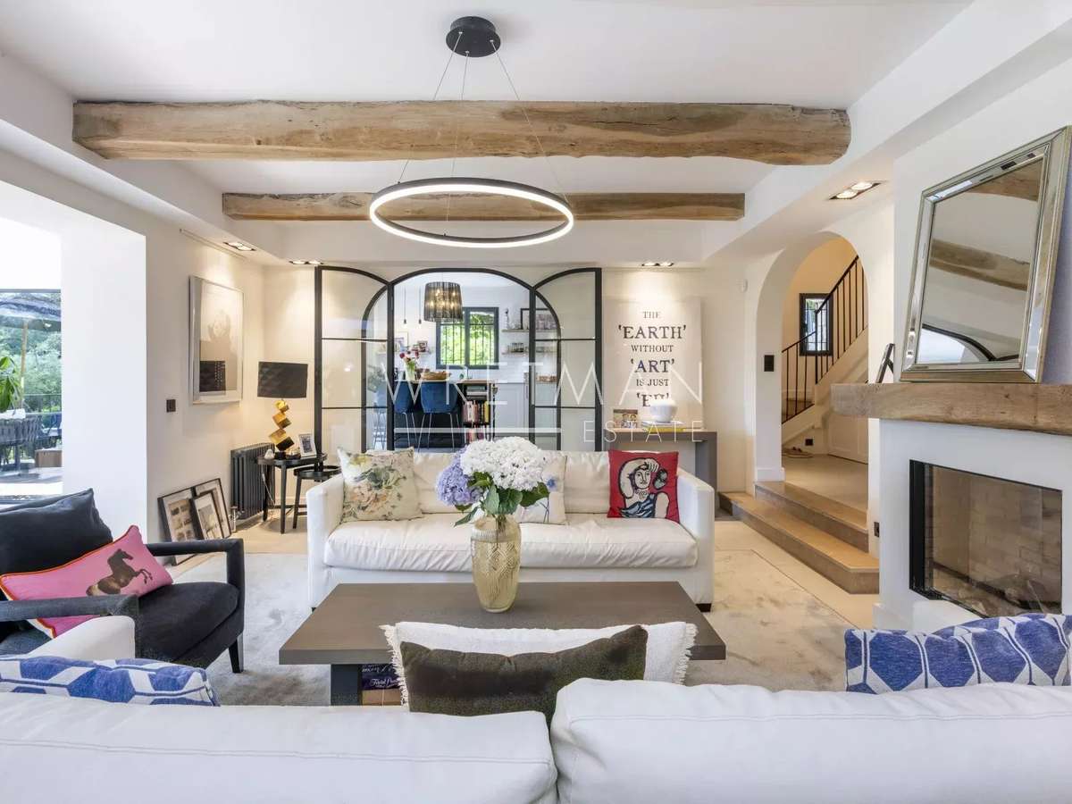 Maison Valbonne