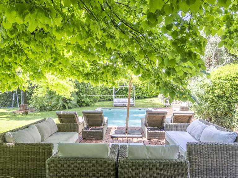 House Valbonne - 5 bedrooms - 245m²