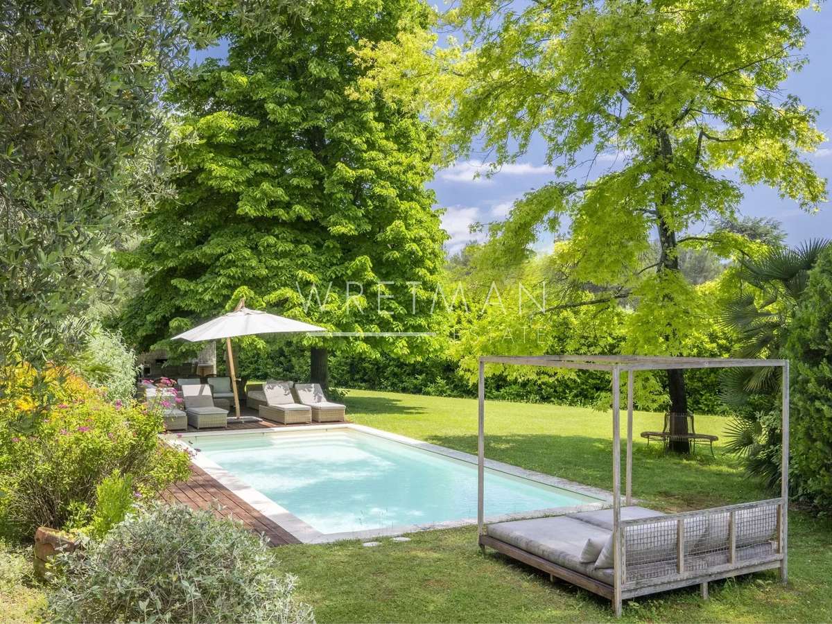 House Valbonne