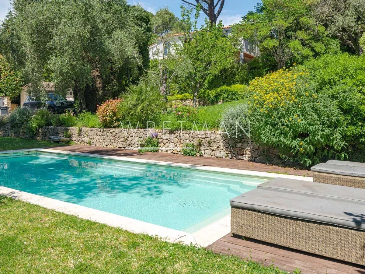 House Valbonne