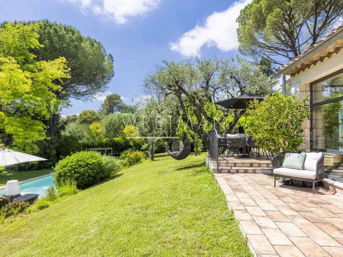 Maison Valbonne