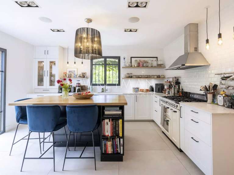 House Valbonne - 5 bedrooms - 245m²
