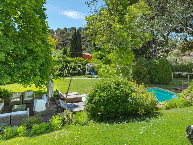 House Valbonne - 5 bedrooms - 245m²