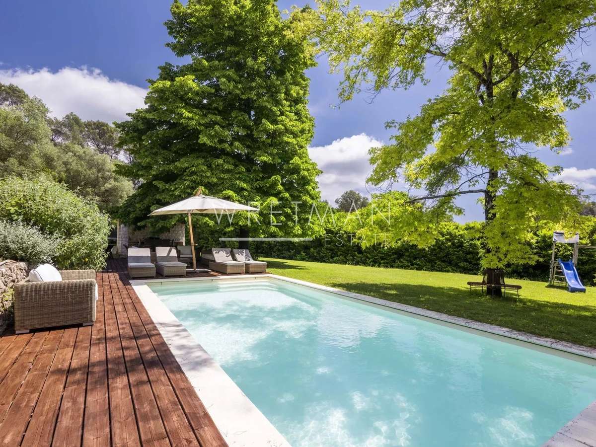 House Valbonne