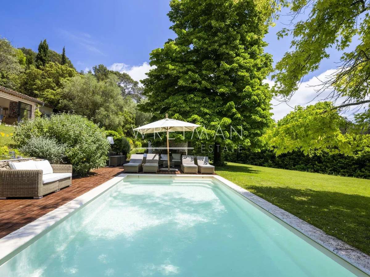 House Valbonne