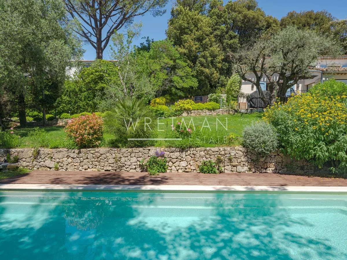 House Valbonne
