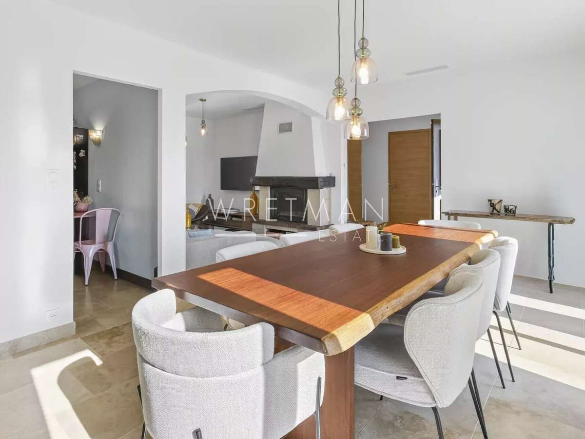Maison Valbonne