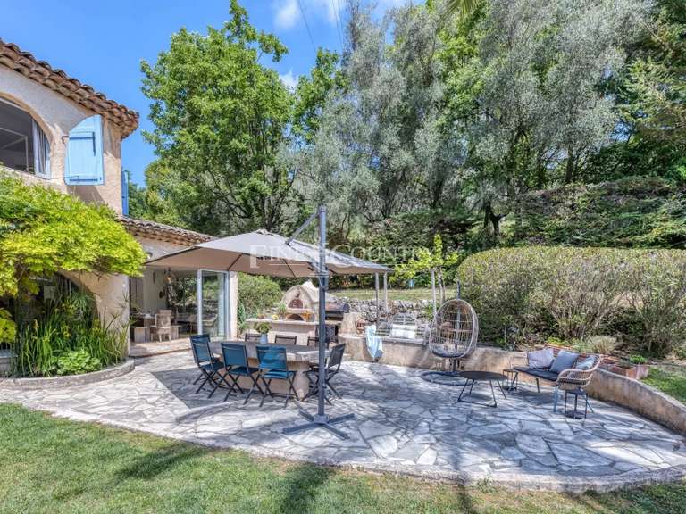 Maison Valbonne - 5 chambres - 220m²