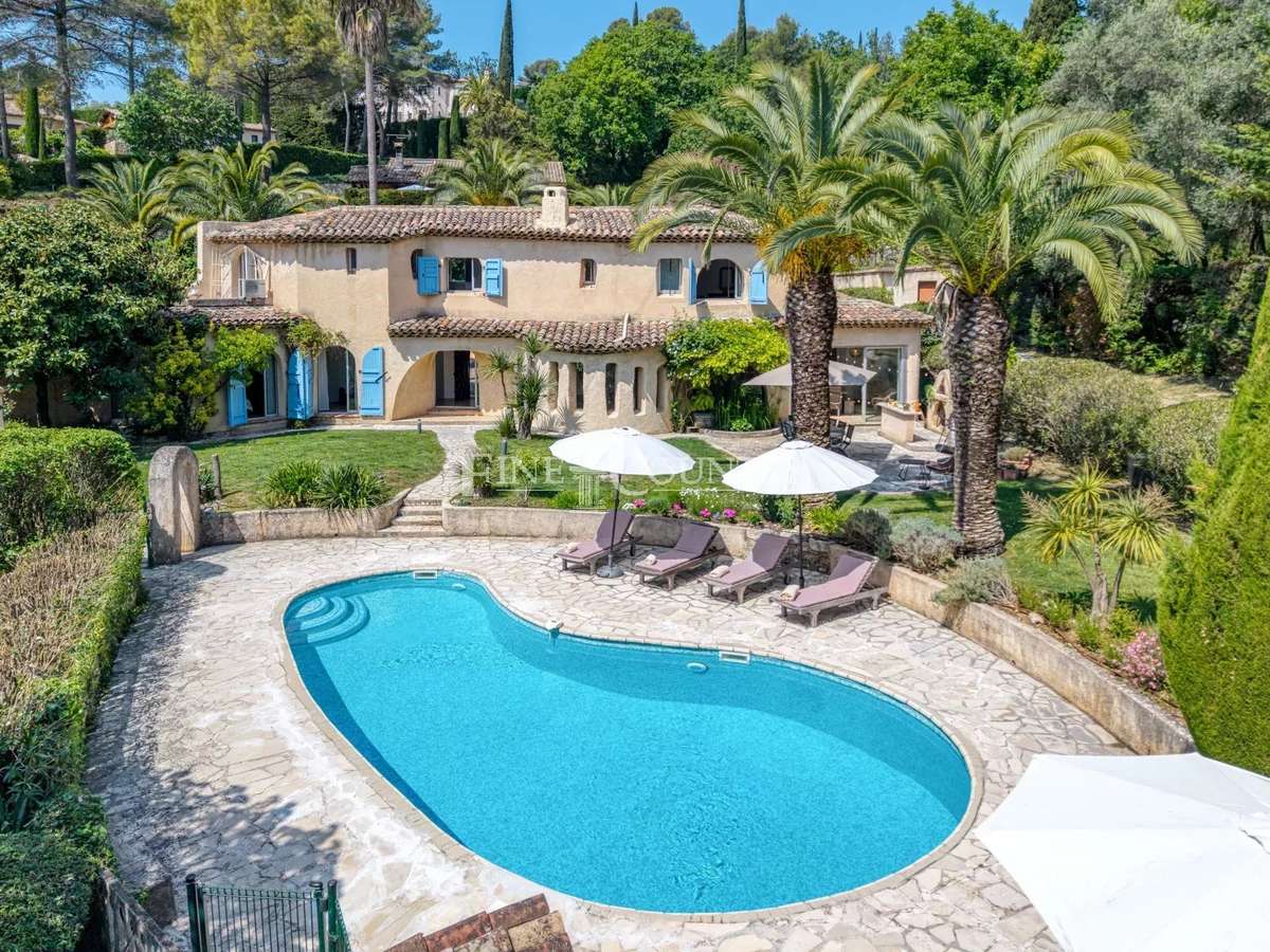 Maison Valbonne