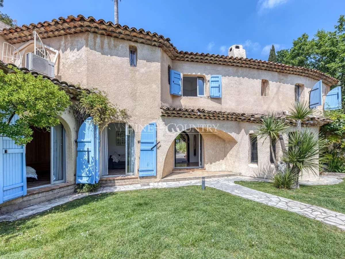 Maison Valbonne