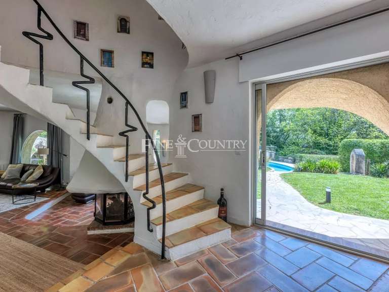 Maison Valbonne - 5 chambres - 220m²