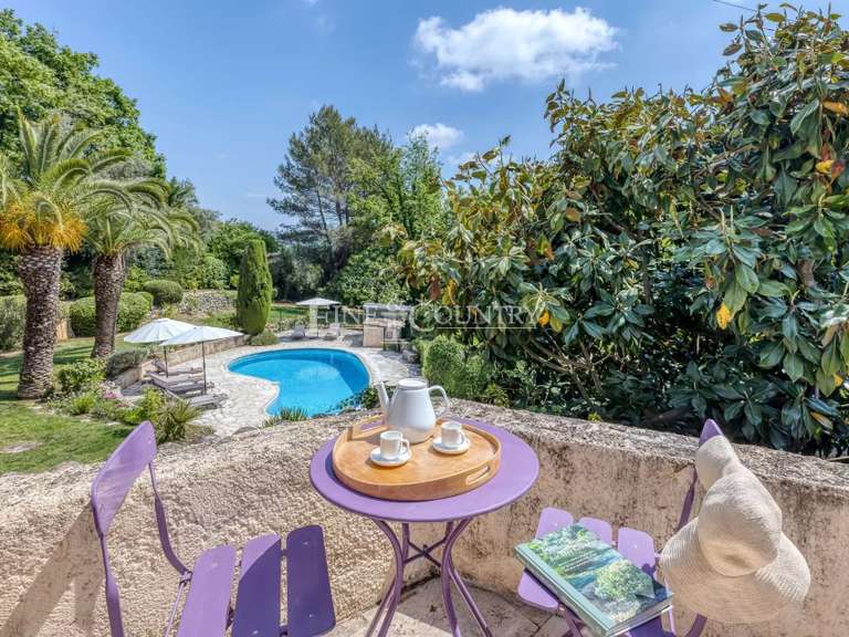 Maison Valbonne - 5 chambres - 220m²