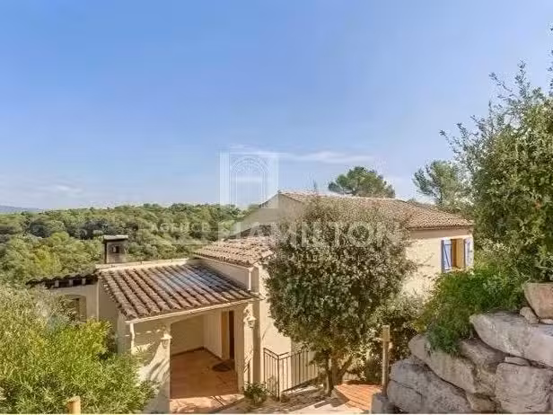 Maison Valbonne - 3 chambres - 92m²