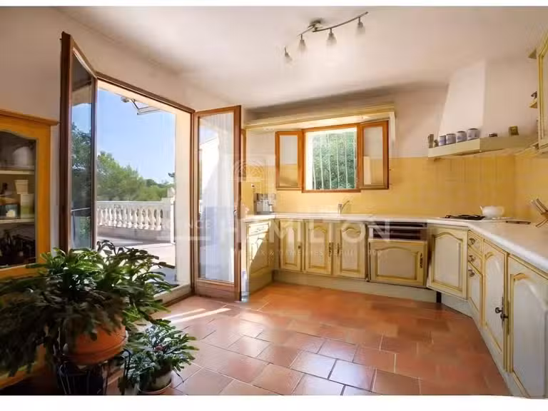 Maison Valbonne - 3 chambres - 92m²