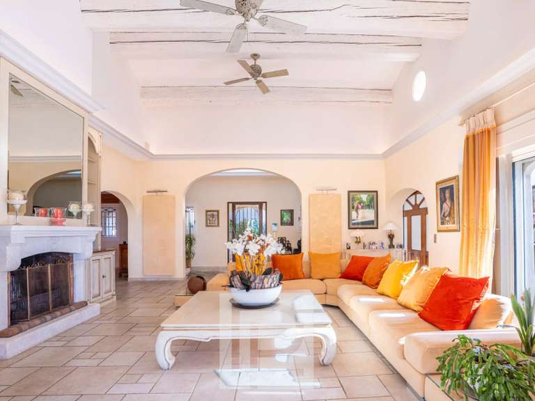 Propriété Valbonne - 9 chambres - 595m²