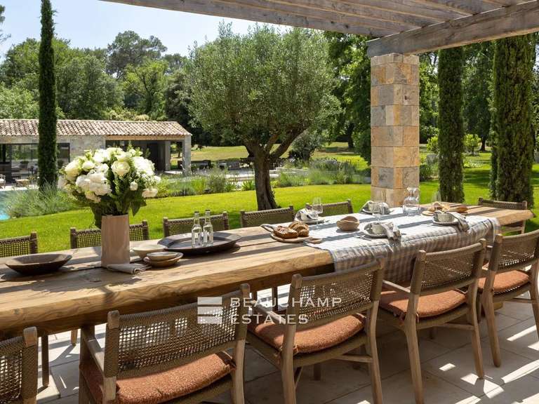 Villa Valbonne - 12 chambres - 1600m²