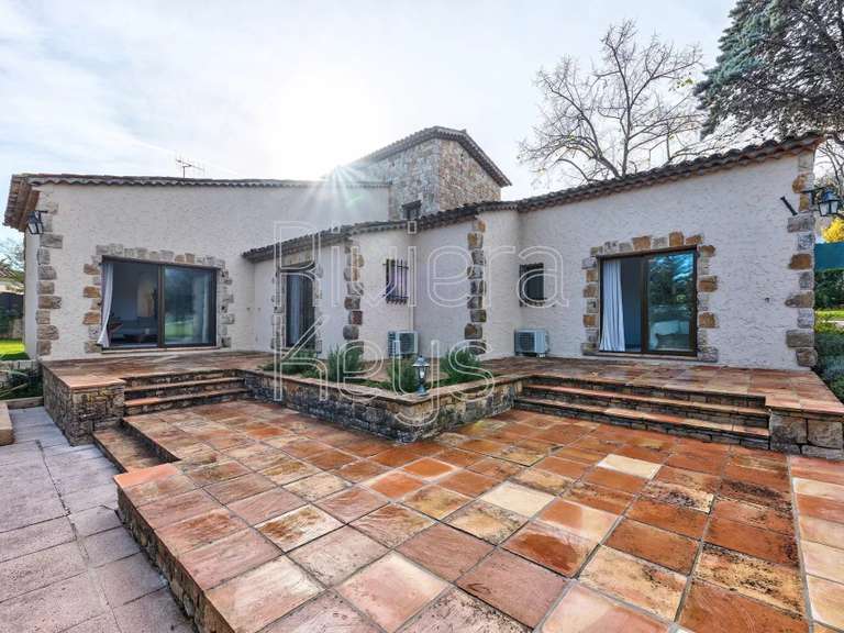 Villa Valbonne - 5 chambres - 185m²