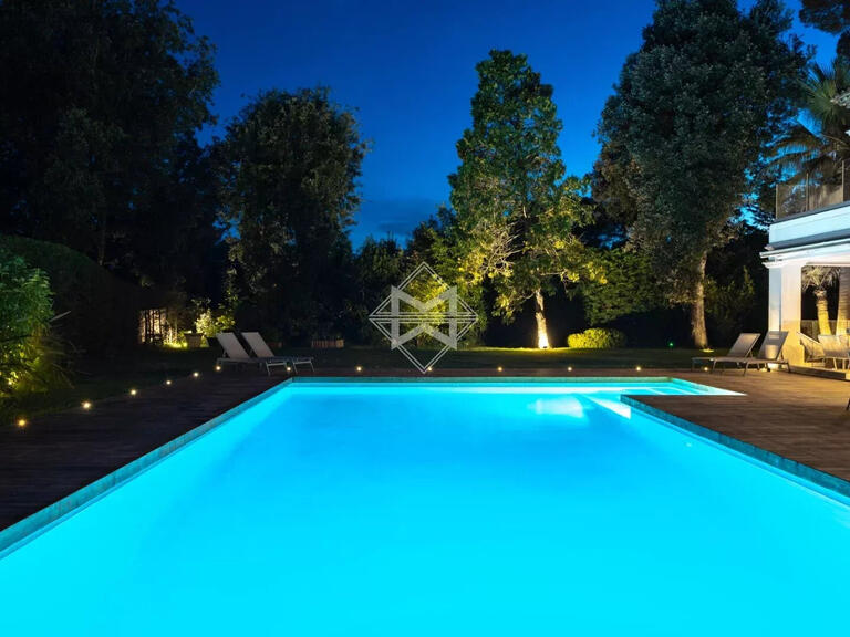 Villa Valbonne - 6 bedrooms - 460m²
