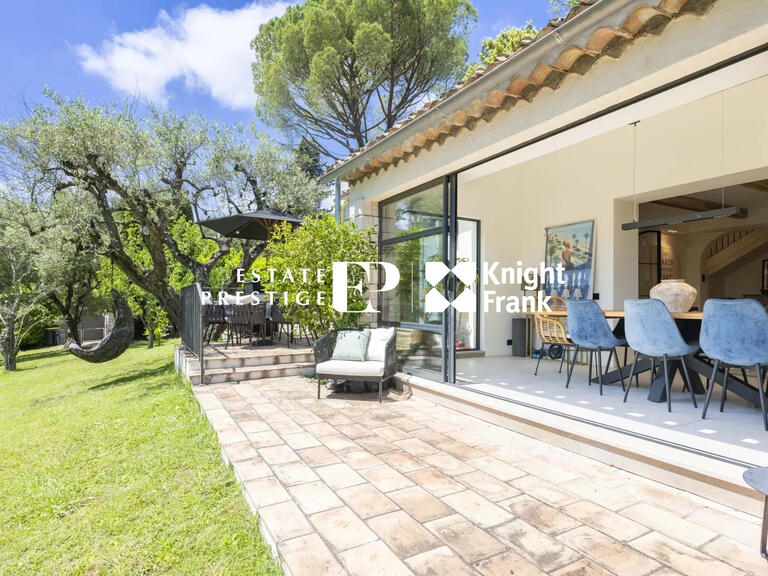 Villa Valbonne - 5 bedrooms - 245m²