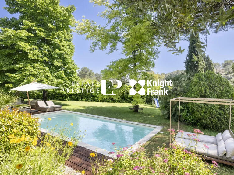 Villa Valbonne - 5 bedrooms - 245m²