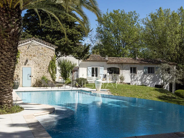 Villa Valbonne - 6 bedrooms - 438m²