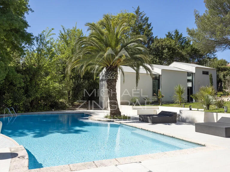 Villa Valbonne - 6 bedrooms - 438m²