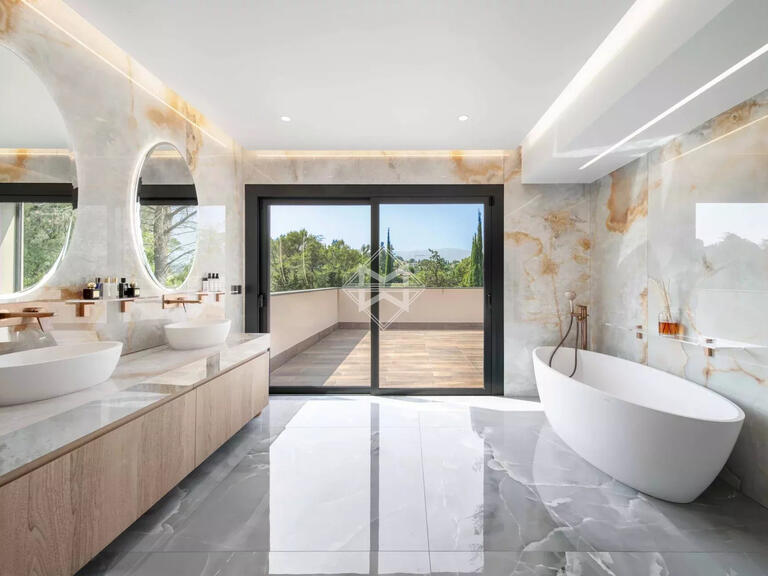 Villa Valbonne - 4 chambres - 175m²