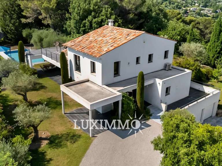 Villa Valbonne - 5 chambres - 200m²